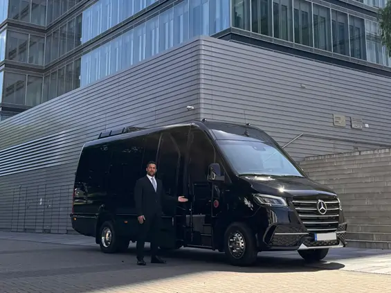mercedes benz sprinter back
