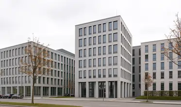 Moosacher Straße Geschäftsviertel Busservice