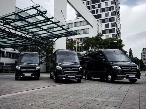 mercedes benz sprinter front
